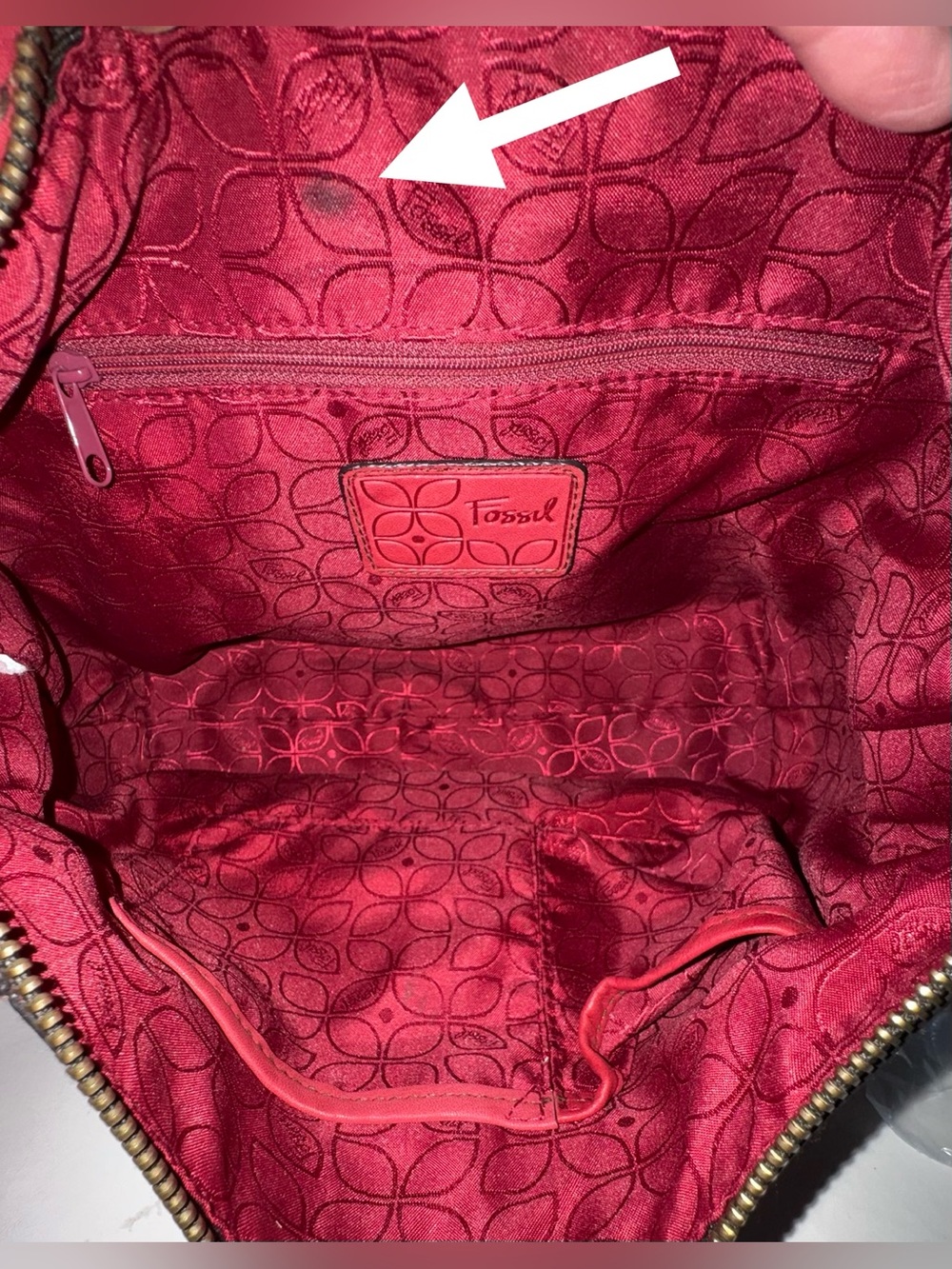 FOSSIL Red Hobo Genuine Leather Shoulder Bag or Handheld Adjustable Strap w/Key - Picture 16 of 17